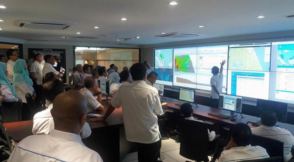 View inside the Malaysian National Flood centre with staff