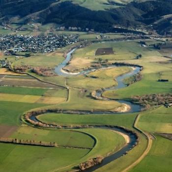 Introduction to river hydrology and hydraulics