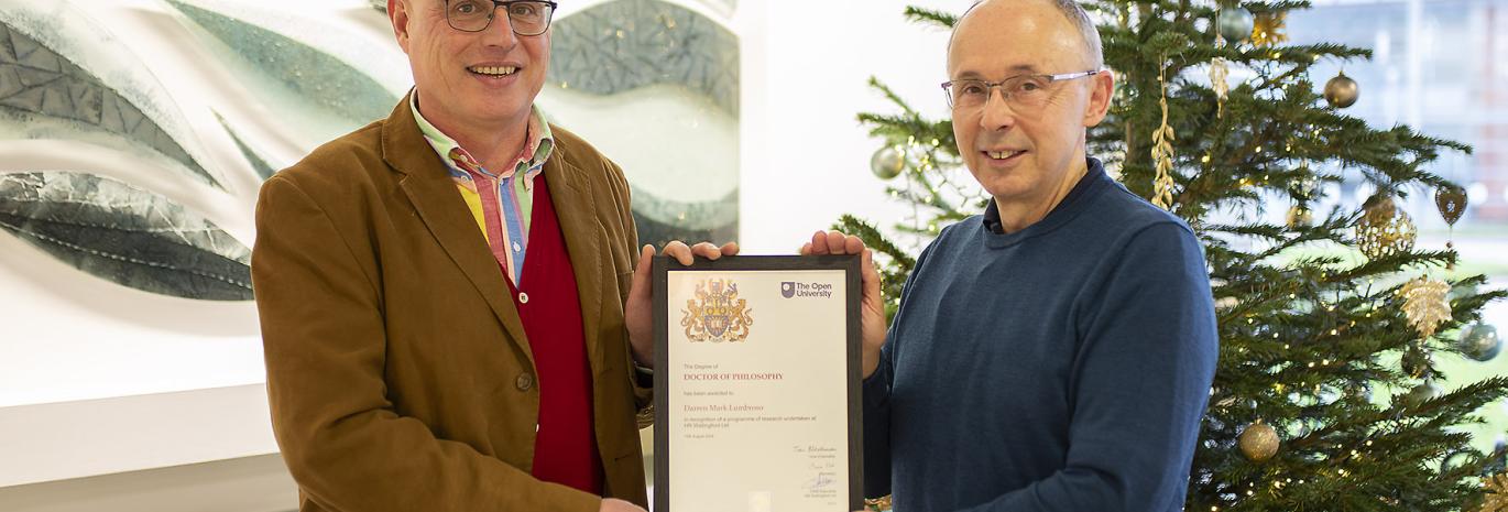 Darren Lumbroso receiving PhD for flood emergency planning research 